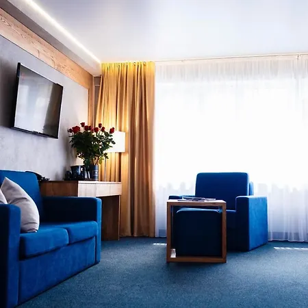Iron Bridge Hotel Bukovel