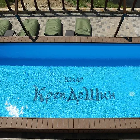 Crepdechine Hotel 2*
