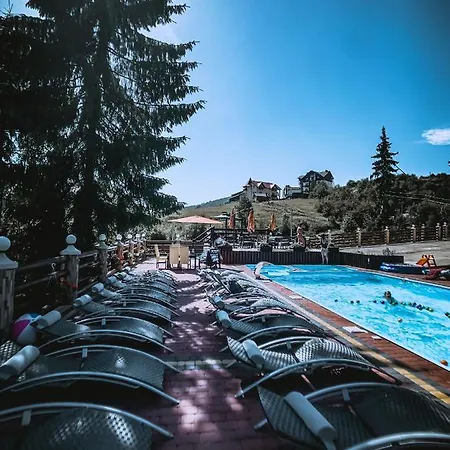 Alpin Hotel *
