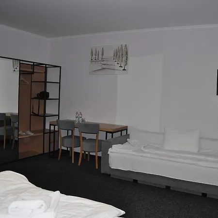 Hotel Grofa *