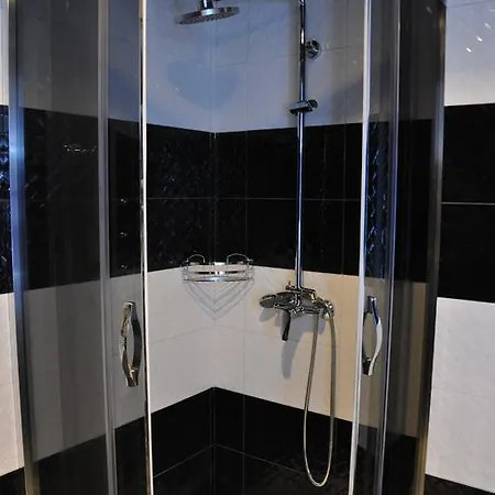 Grofa Hotel *