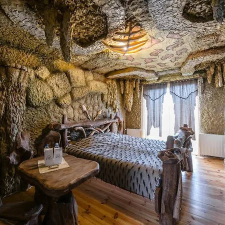 Stara Pravda - History Hotel