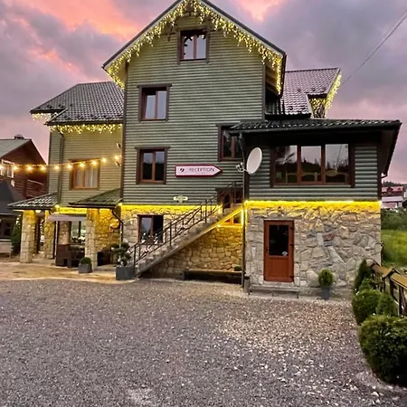 Zatyshok Nad Prutom Bukovel
