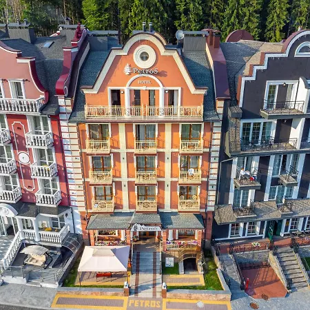 Hotel Petros 3*