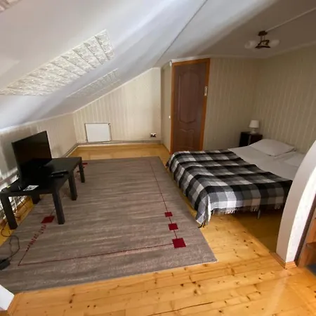Брай Hotel *