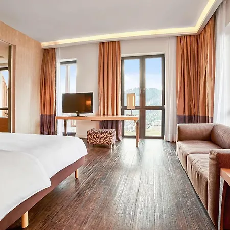 Radisson Blu 5*