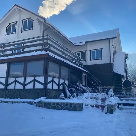 Guest house круасан сімейний Bukovel