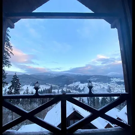 Adriana Chalet Bukovel
