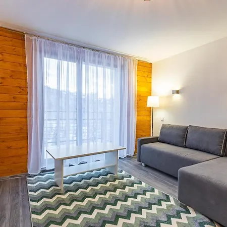 Hotel Konopka Forest & *