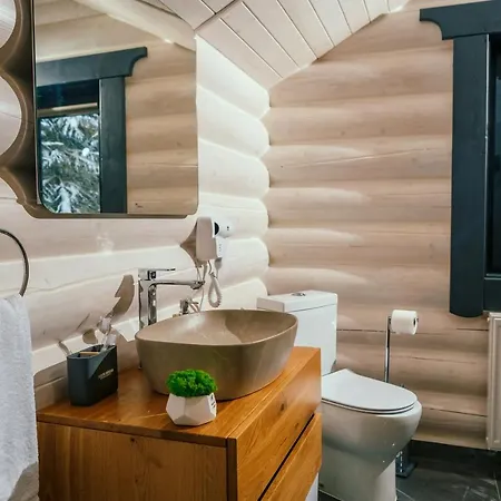 Whitewood Chalet *