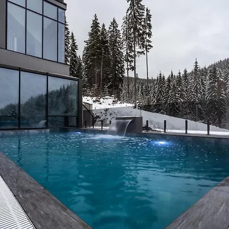 Hotel Girskidelux Bukovel