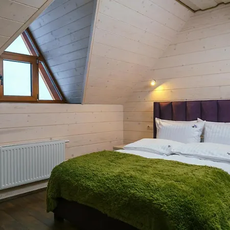 Hotel Whiteberry *