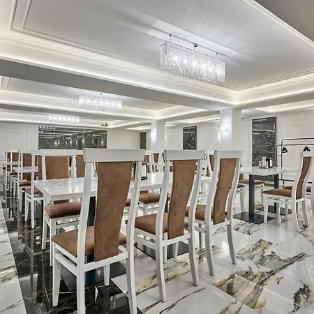 Olimp Hotel *