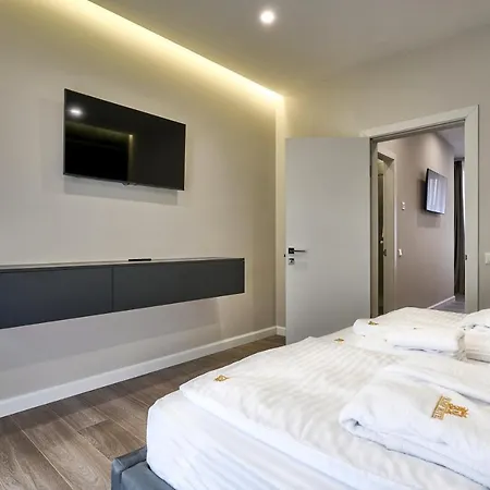 Olimp Hotel *