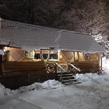 Girskiy Prutets Hotel 4*