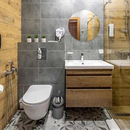 Hotel apartamentowy Wood &