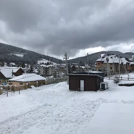 Guest house приватна два сини та донька