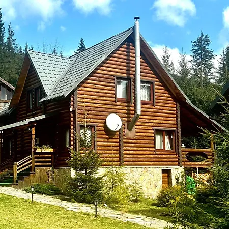 Cabană Polyanitsa окремий з каміном Bukovel