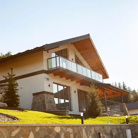Chalet Ecoberghaus - котеджне містечко *