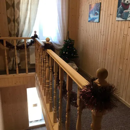 Guest house приватна два сини та донька