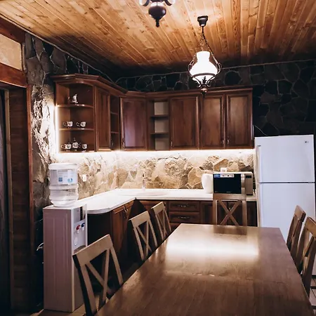 новий Hotel