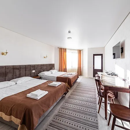 Diamond White Hotel Bukowel