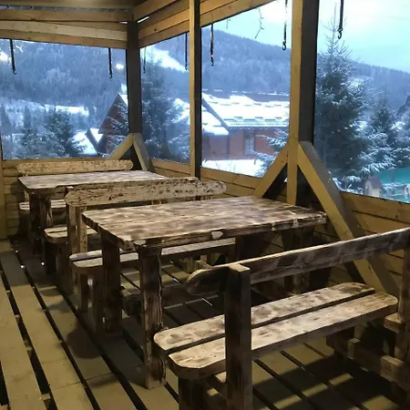 приватна два сини та донька Guest house Bukovel