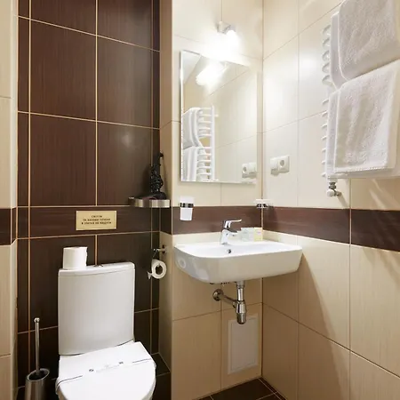 Graal Hotel 3*