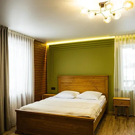 Zatyshok Nad Prutom Bukovel