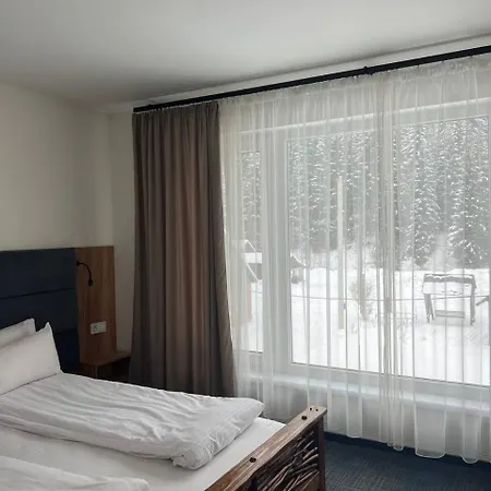 Hotel Silveroks Bukovel