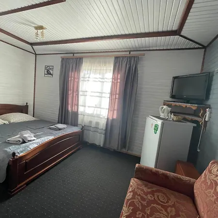 Guest house U Halyny Sunrise *