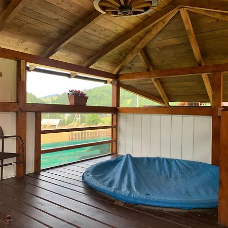 Guest house Aura Karpat