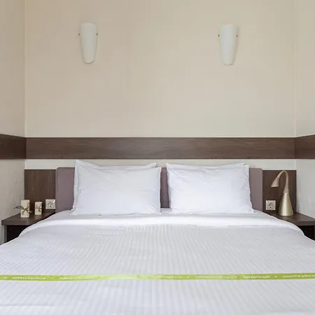 Graal Hotel 3*