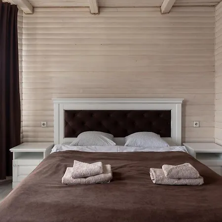 Hotel Morishka & *