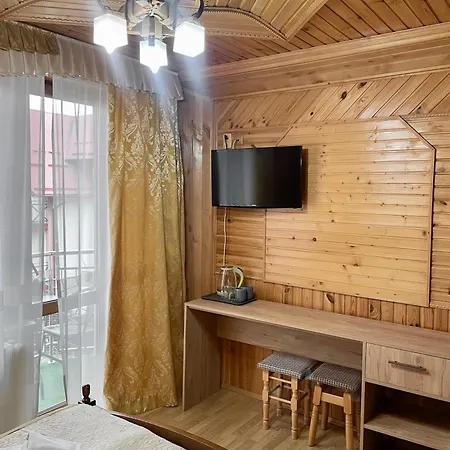 Hotel U Halyny
