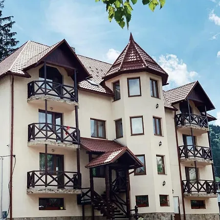 Hotel новий *