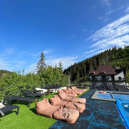 Hotel Silveroks Bukovel