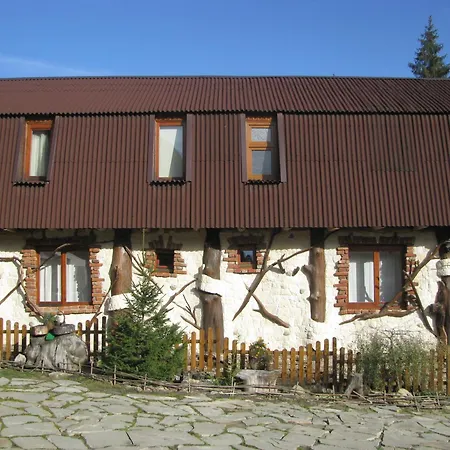 Inn Muzey-sadyba Grazhda Bukovel