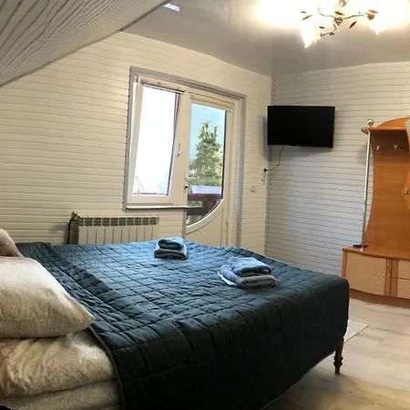 Hotel U Halyny