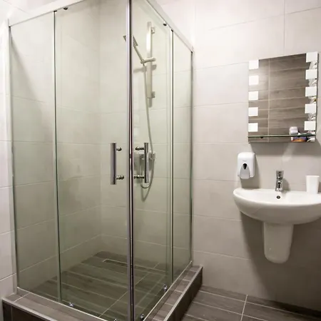 князів двір Hotel *