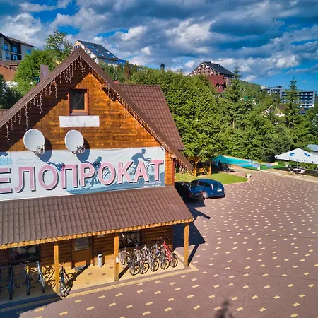 Hotel новий *