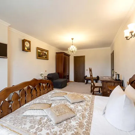 Stara Pravda - History Hotel