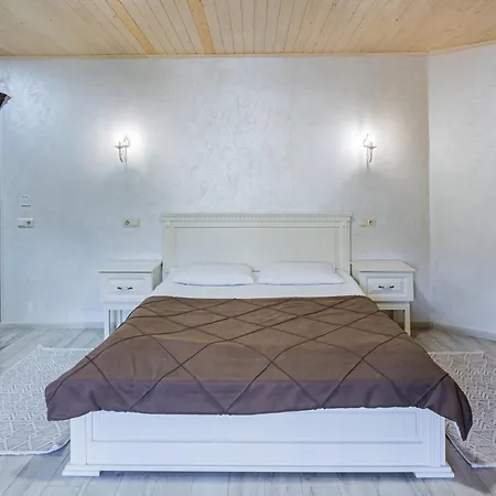 Hotel Premium &