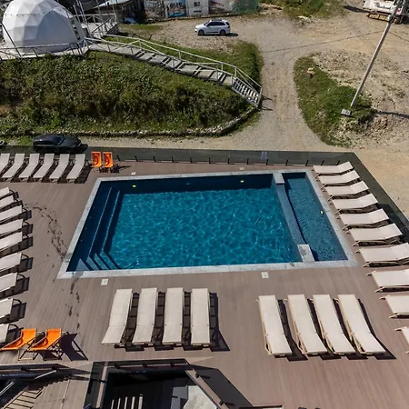 Hotel Premium & *