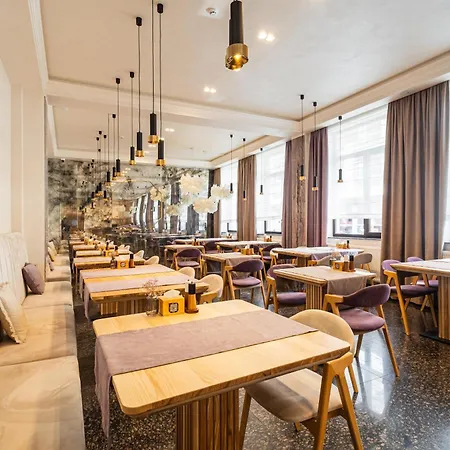 Hotel Premium &