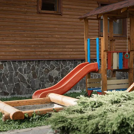 Aura Karpat Guest house *