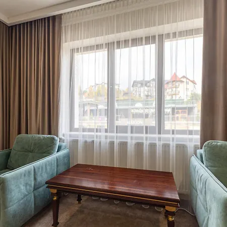 Marion & - Renovation - Rooms, Area, Swimming Pool, Reception, Restaurant, Lounge Bar, Hookah Bar, Children's Room, Parking, And Breakfast Included In The Price Bukovel