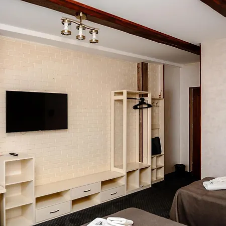 Hotel севеней *