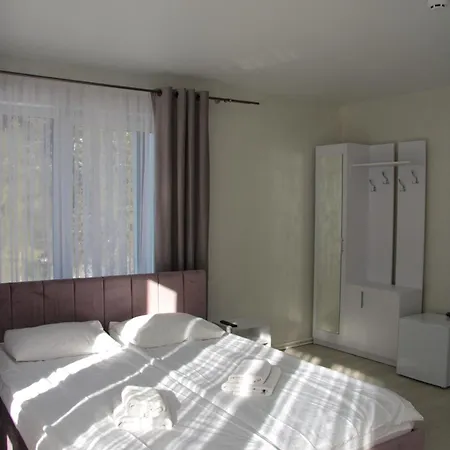 Naciku Hotel *