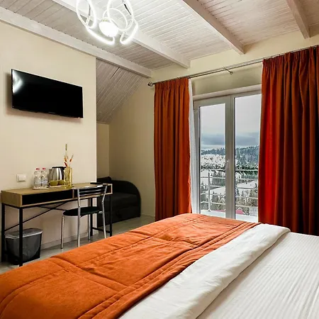 шепіт лісу Hotel
